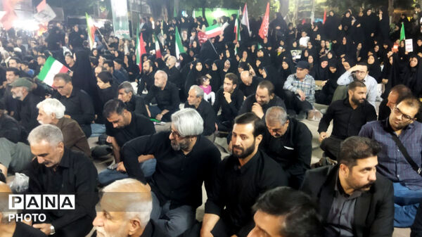 بروجرد در سوگ رهبر معظم انقلاب