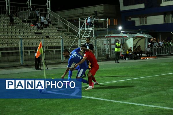 بازی تراکتور و استقلال در تبریز