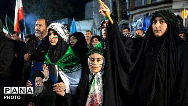 تجمع مشکین‌دشتی‌های شهیدپرور در پی دفاع از ایران 