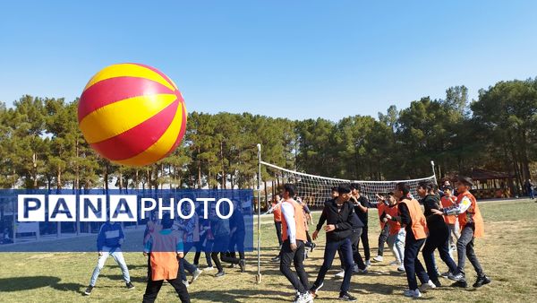 بازدید مدیرکل مدیر بحران استانداری اصفهان از اردوهای طرح تمشک استان اصفهان