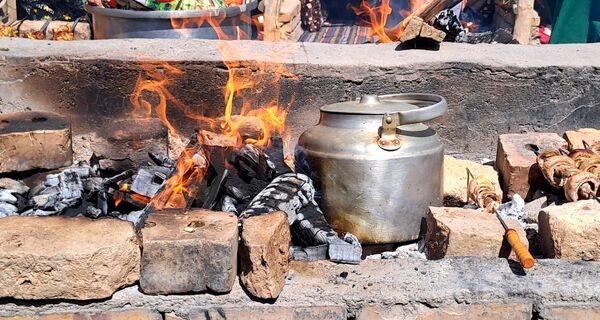 آیین باستانی سیزده بدر در دهکده ی  چوبی نیشابور