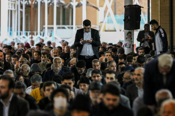 نماز عید فطر در مصلای امام خمینی (ره) ارومیه