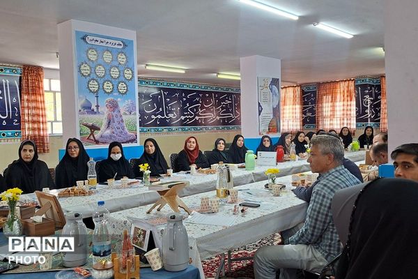 از تصمیم تا اجرا و بازتاب حضور مدیران در نشست راهبردی جدید در دبستان سمیه