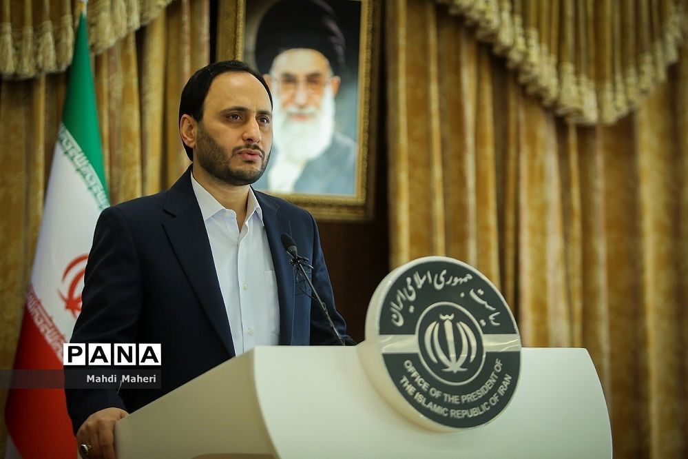 سخنگوی دولت:‌ امتحانات نهایی از فردا تا پنجشنبه برگزار نخواهد شد