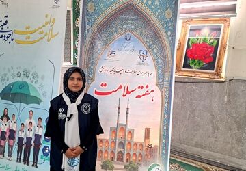 کاشت نهال امید به یاد دانش آموز شهید «تیارا صادقی» با طعم دلتنگی