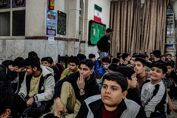 افتتاحیه اعتکاف دانش‌آموزی مسجد قمربنی هاشم باقرشهر 