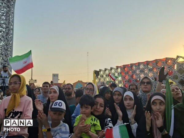 مهمانی ۱۰ کیلومتری؛ تجلی عشق به اهل‌بیت (ع) و نمادی از اتحاد