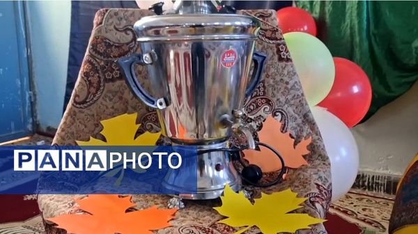 دبستان استقلال میزبان جشن مهر و رنگ در شب یلدا