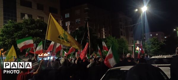 تداوم حضور مردم انقلابی در شب صد و بیستم از خروش مردمی