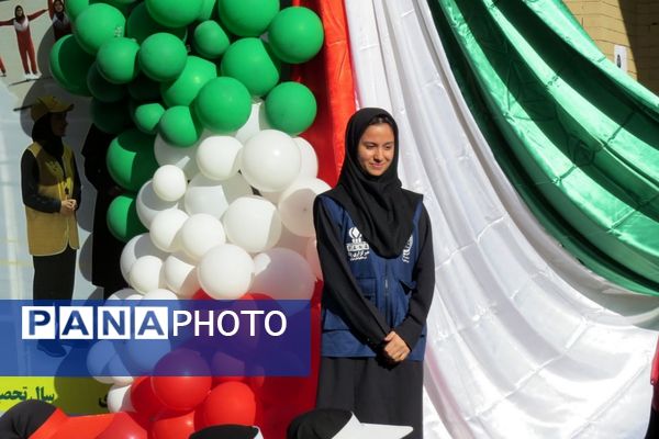 از میدانِ ورزش تا صندوقِ رای