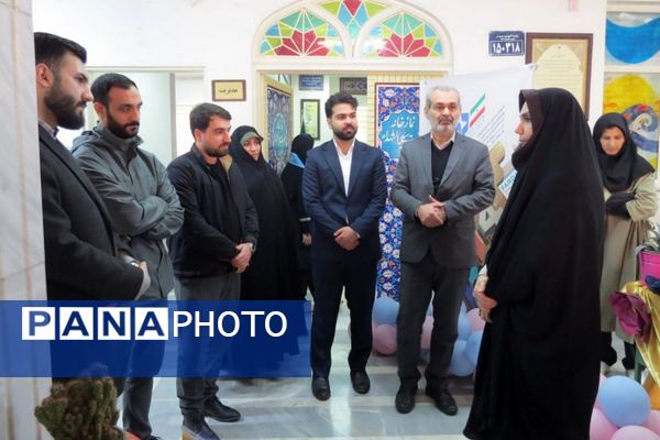 جشنواره فرهنگی‌ هنری‌ ماها در هنرستان سیدالشهدا