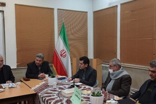 روایت قلم‌های ماندگار؛ پنجمین نشست کتابخوانی پیشکسوتان در پیشوا