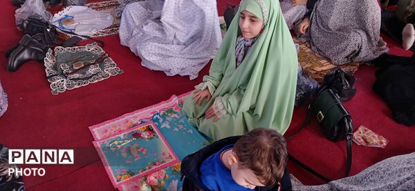 برپایی نماز عید فطر در مصلی ساوجبلاغ