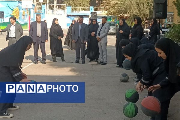 افتتاحیه جشنواره‌ی بازی‌های مهارتی-ورزشی در مدرسه زهره‌وند قرچک