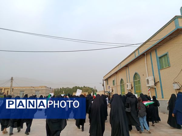 همایش پیاده‌‌‌روی رهروان زینبی