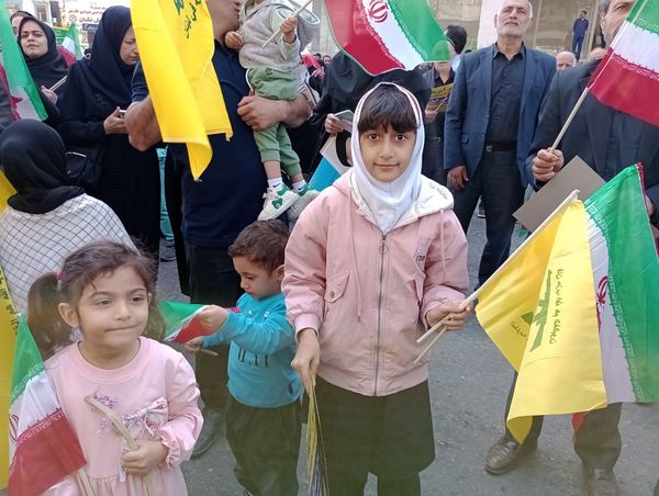 حضور پرشور کودکان در راهپیمایی روز قدس شهرستان قائمشهر