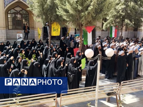 اجتماع روحانیون و طلاب حوزه علمیه خراسان شمالی در محکومیت اسرائیل و ترور  شهید سید حسن نصرالله 