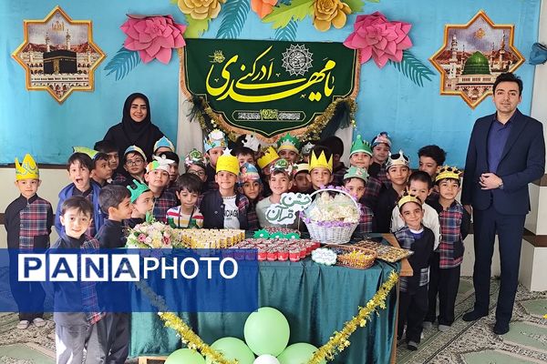 برگزاری جشن قرآن در دبستان هیات امنایی قلنبر ناحیه 2 شهرری 