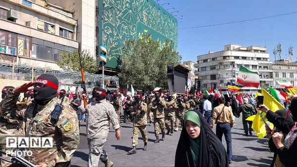 پیام قدرت از قلب پایتخت در رزمایش ۳۱۳ هزار نفری جانفدایان ایران