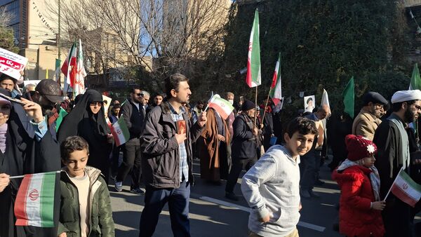 جلوه‌های باشکوه حضور مردم قم در راهپیمایی ۲۲ دی