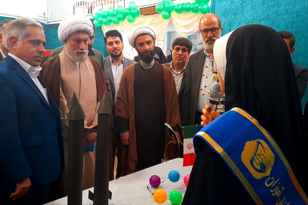 چهاردهمین رویداد دانش‌آموزی مدرسه‌ انقلاب در ناحیه 3 شیراز