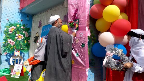 آغاز شیرین کلاس اولی‌ها ،در دبستان حضرت معصومه(س)  خواف
