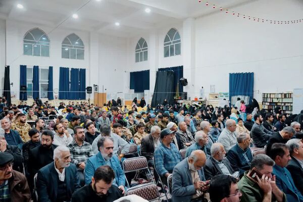  افتتاحیه نشست‌های مشق بصیرت با موضوع ضرورت و راهکارهای جهاد تبیین در آستان امامزاده عقیل (ع) اسلامشهر