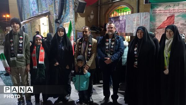 تجمعات شبانه همراه با موکب سازمان دانش آموزی در میدان المپیک 