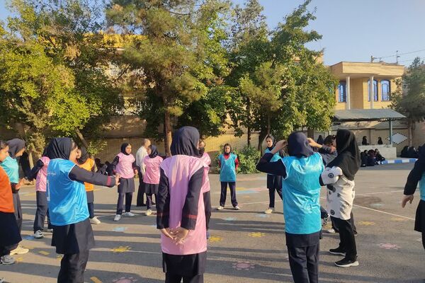 به‌مناسبت هفته بهداشت روان در دبیرستان فرشتگان ناحیه ۴شیراز 