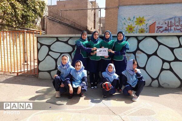 جام مهر با هدف ایجاد شور و نشاط در دبیرستان عفاف