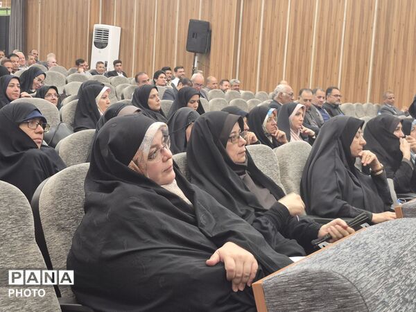 گردهمایی مدیران منطقه ۱۵ تهران