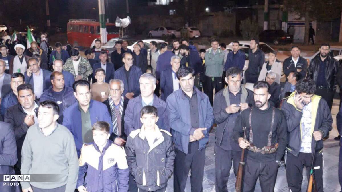 راهپیمایی اربعین رهبر شهید و دانش‌آموزان مدرسه شجره طیبه در کوهنانی 