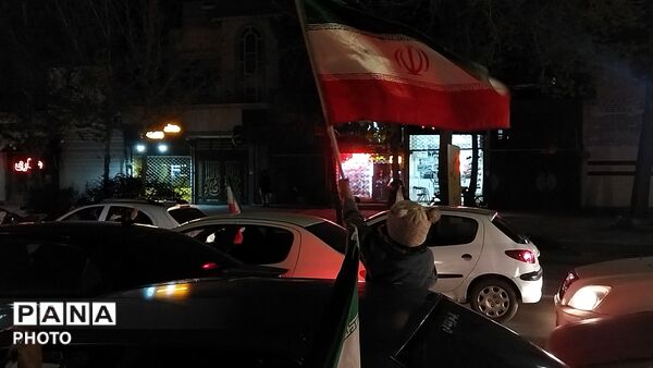 رژه ماشینی در شانزدهمین شب از سال ۱۴۰۵ 