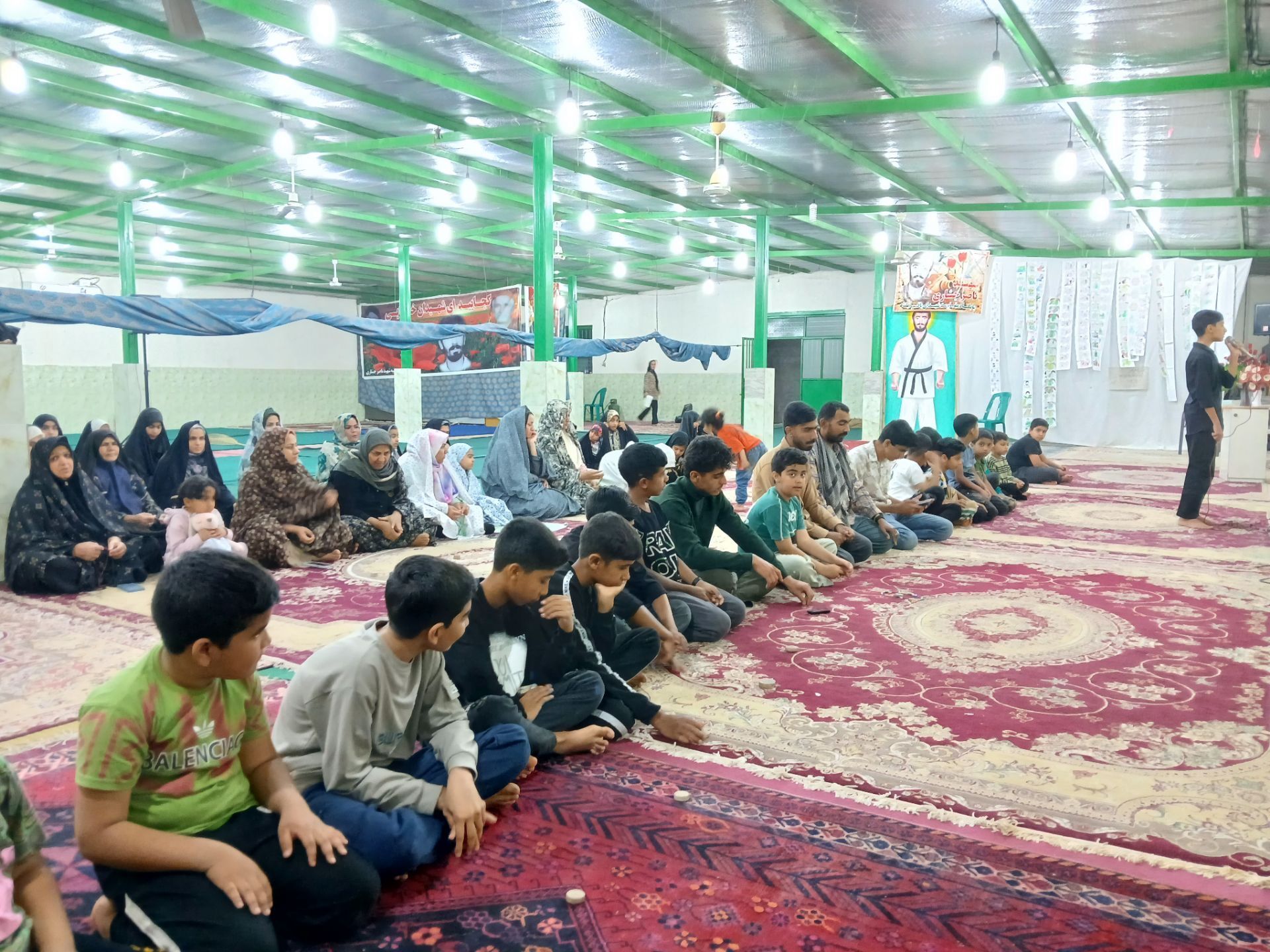 افطار و نماز جماعت روز پنجم ماه رمضان در حسینیه شهید جشاری