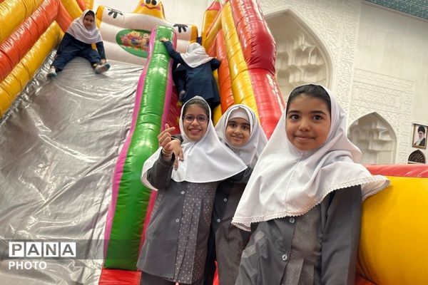 جشن بندگی وآغاز فصل تازه‌ای از مسئولیت وایمان 