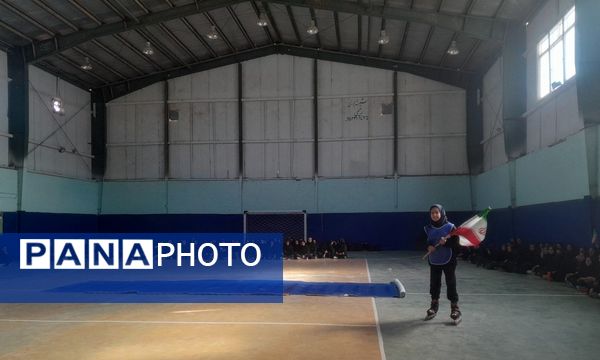 المپیاد ورزشی درون مدرسه ای در مدارس متوسطه اول و دوم دخترانه شهر نسر 