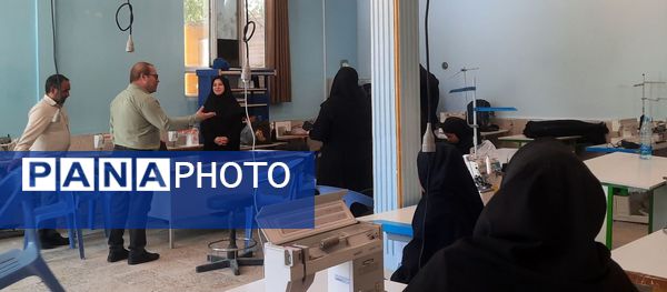 بازدید از عملکرد دانش‌آموزان ثمین آشخانه