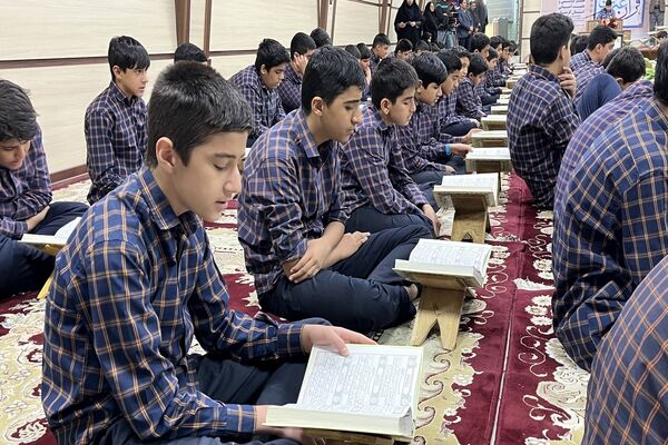 آیین افتتاحیه مسابقات قرآن، عترت و نماز در کرمان