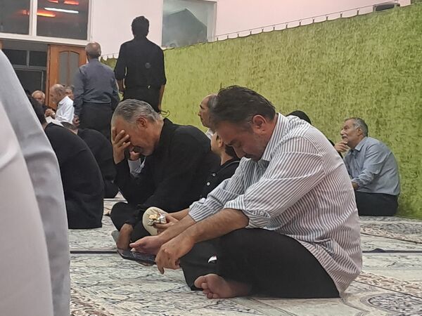 مراسم شب اربعین در مسجد الهادی نیشابور