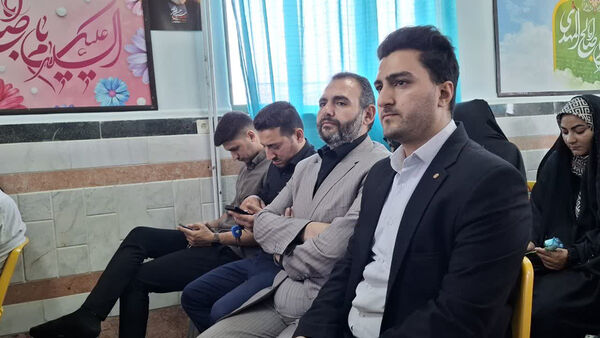 آیین افتتاح طرح توسعه سه کلاسه دبستان شهید مفتح روستای صرم