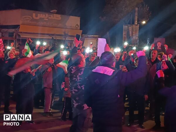 خروش مردم بخش آسارا کرج در دفاع از میهن و ارزش‌های انقلاب