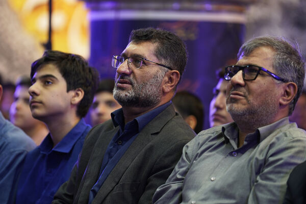 گردهمایی بزرگ ارکان هیات‌های دانش‌آموزی مدارس شهر تهران در حسینیه عشاق 