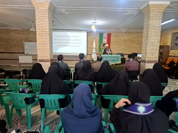 نشست کارشناسان و ماموران سازمان دانش‌آموزی استان البرز