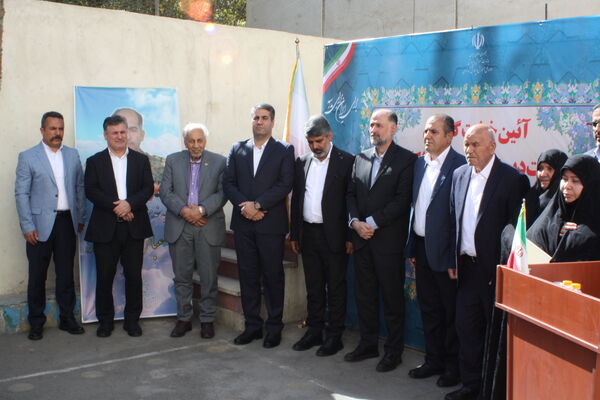 آیین خشت‌گذاری دبستان شهید خداقلی