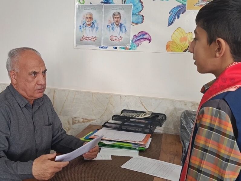 مانور سراسری زلزله در راستای آمادگی دانش آموزان در مقابل حوادث است