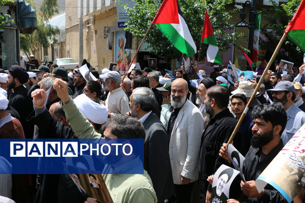 راهپیمایی یوم الله 15 خرداد از بیت امام راحل تا حرم حضرت معصومه(س)