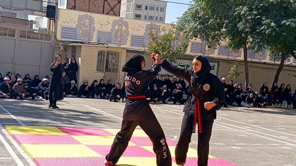المپیاد ورزشی در دبیرستان کوثر فرهنگیان