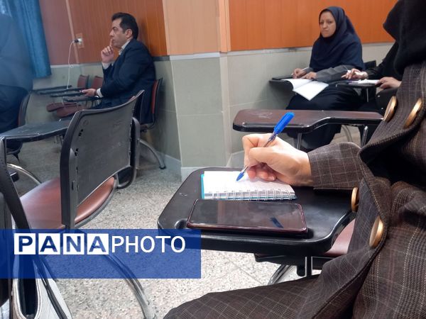 همایش هفته بهداشت روان مشاوران مدارس ناحیه ۶ مشهد