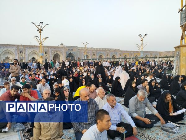 برگزاری مراسم چهلم رئیس‌جمهور شهید در حرم مطهر رضوی 