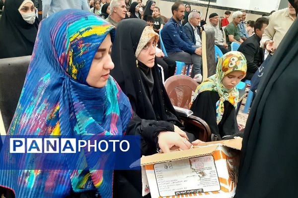 برگزاری جشن به مناسبت ولادت حضرت معصومه(س) در امام زاده لطیف نسیم‌شهر